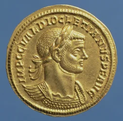 Aureus (Vorderseite) von Diokletian (AD 284-AD 305) gepanzert, mit Lorbeerkranz